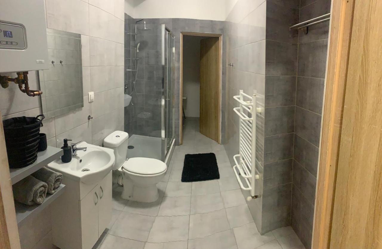 Kamienica Apartment Chorzow Ngoại thất bức ảnh